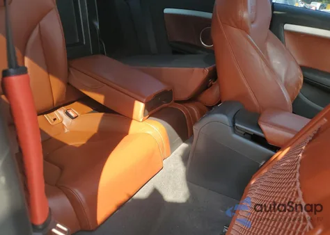 2010 Audi S5 Prestige из США, поврежденный, VIN WAU3VAFR5AA062920